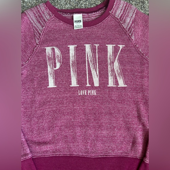 5/$25 PINK Victoria’s Secret pink and white crewneck sweatshirt size small - Picture 2 of 6